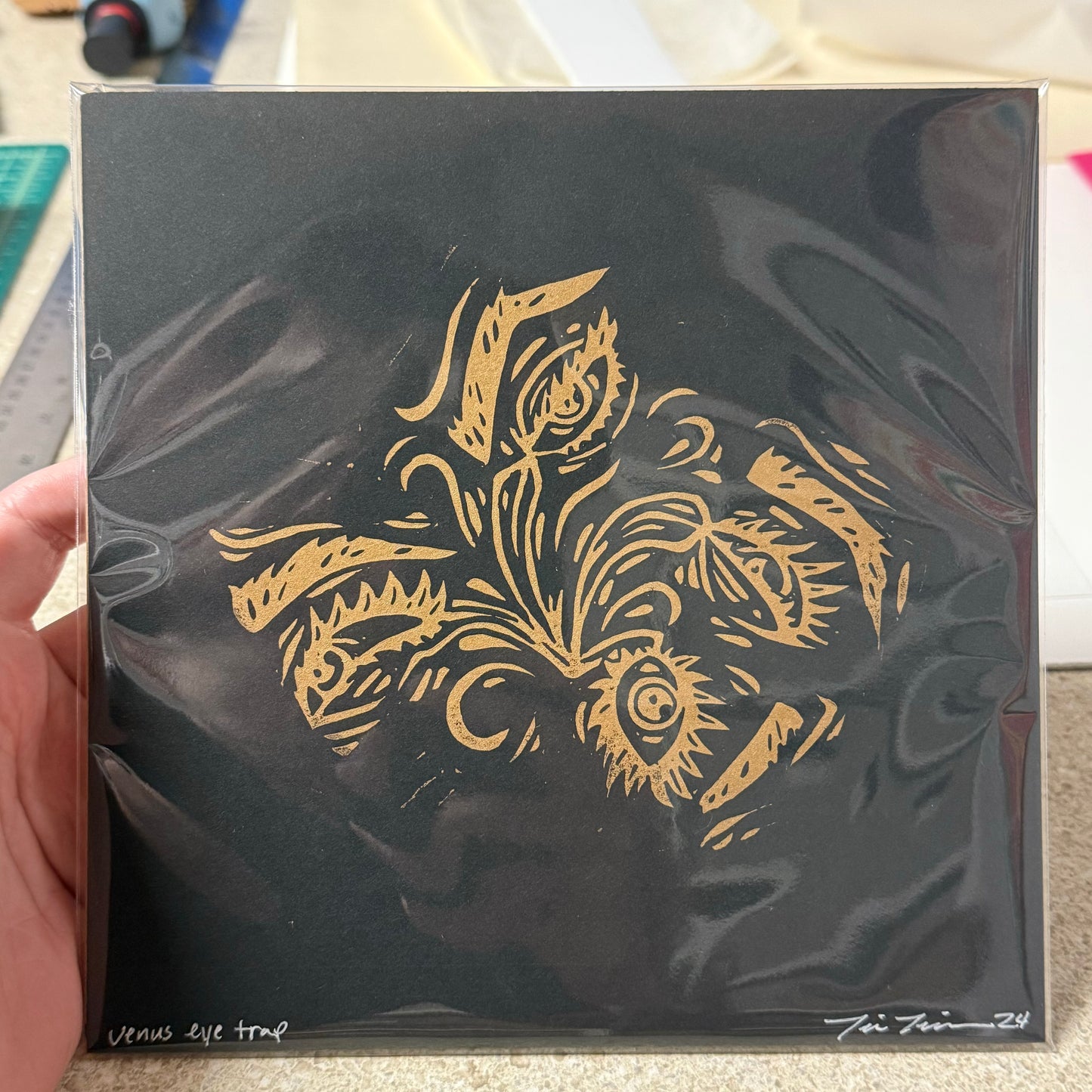 Linocut | Venus Eye Trap (Gold)