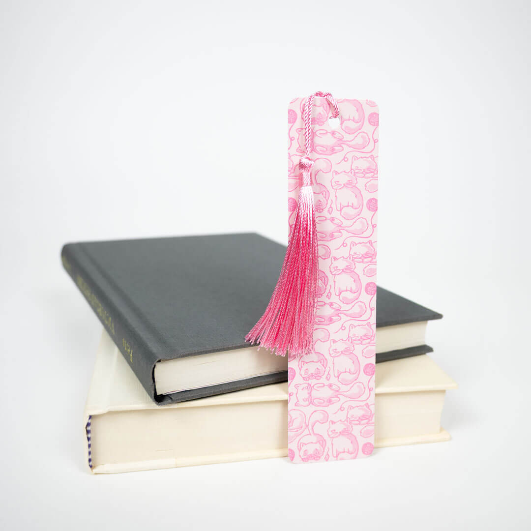 Bookmark | Curious Kitten